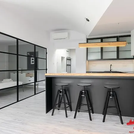 Апартаменты Luxury Apartment Main Square Grodzka Краков
